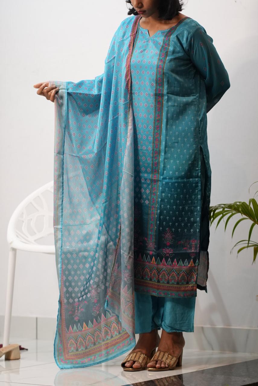 COLOURFULL WOMEN KURTI SET WITH DUPATTA